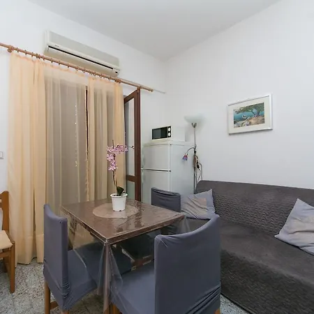 Apartman By The Sea Zivogosce - Blato, Makarska - 1057 *